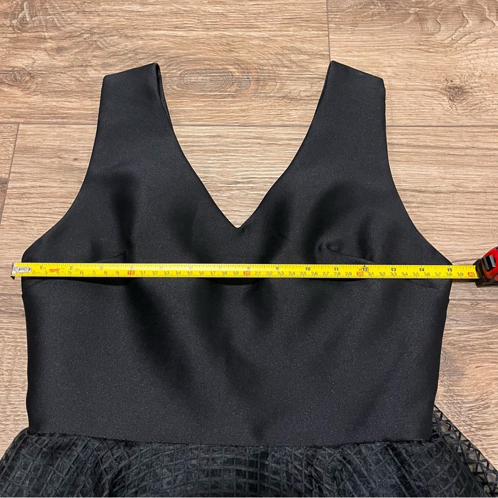 Camilyn Beth Black Peplum Waist Dress Windowpane - Picture 7 of 15